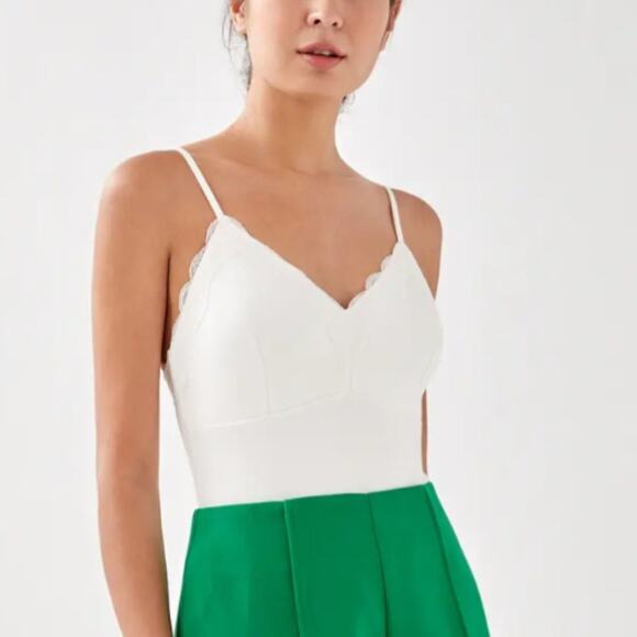 Love Bonito White Amalthea Padded Lace Trim Bodysuit - Picture 2 of 16